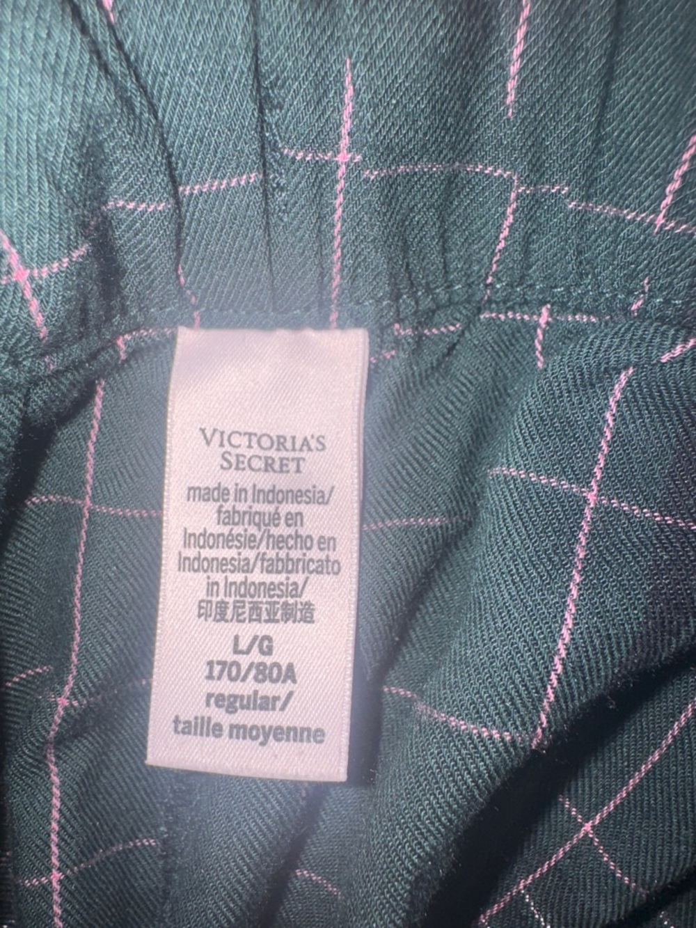 Victoria's Secret Dark Green Plaid Pajama Set with Pink Trim - Picture 5 of 6